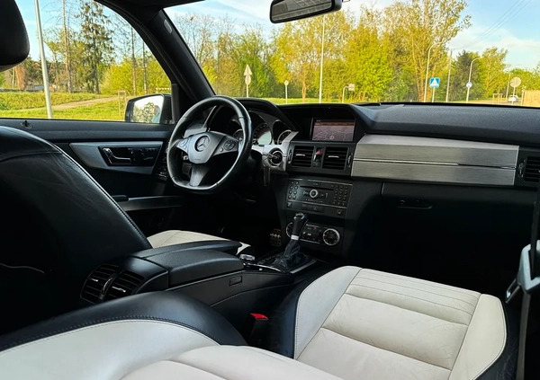 Mercedes-Benz GLK cena 56900 przebieg: 231000, rok produkcji 2009 z Płock małe 704